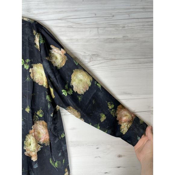 Elie Tahari Shirt Womens 1X Black Floral Button Front Long Sleeve Blouse Plus - Picture 3 of 10